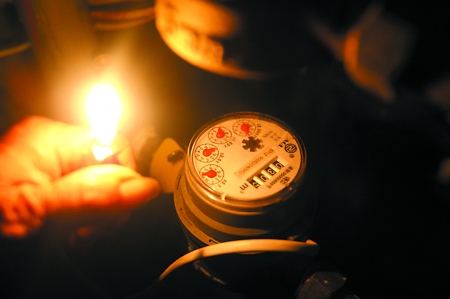 1個月居然用水67噸　這智能水表怎么了？